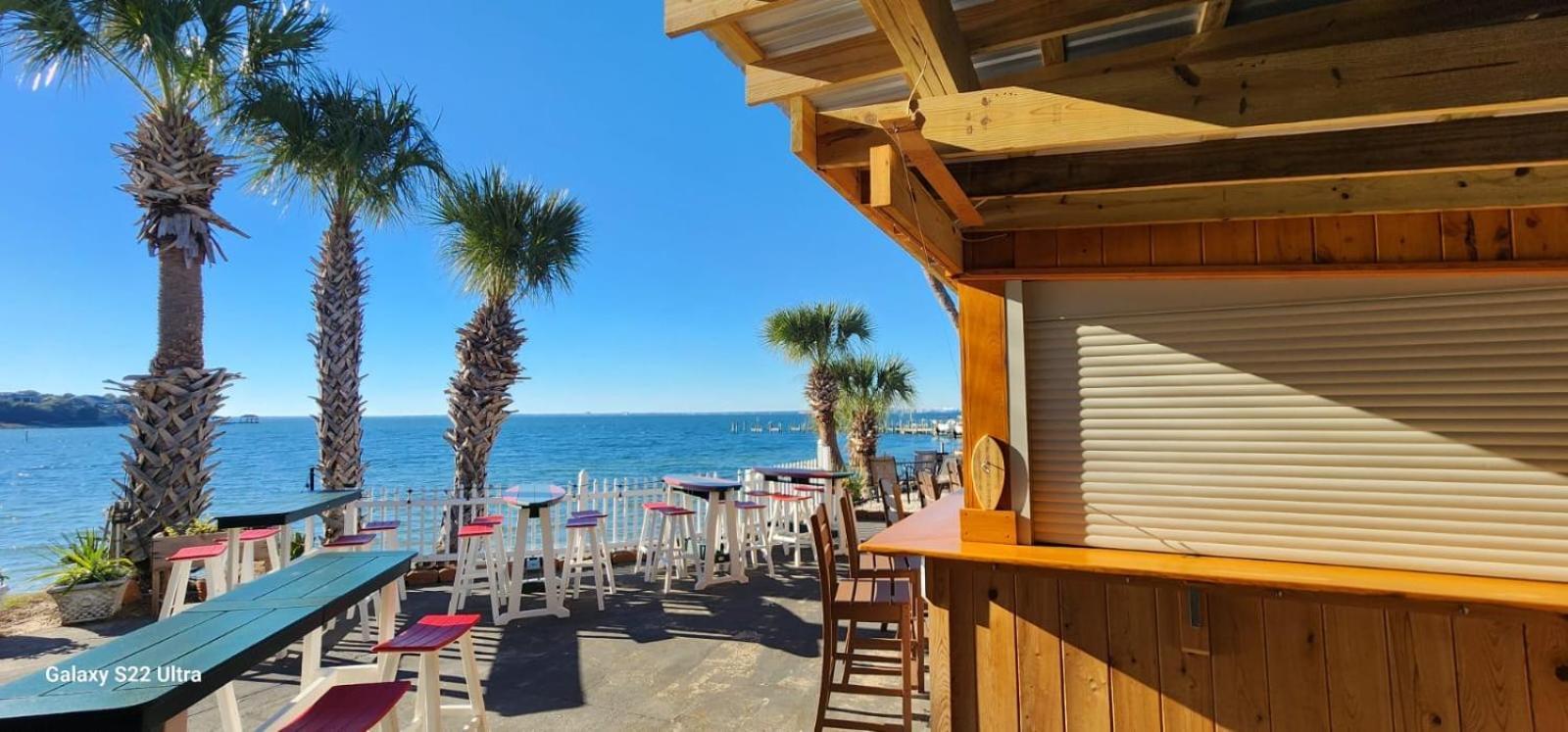 Quality Inn & Suites Gulf Breeze Bayside Near Pensacola Beach Luaran gambar