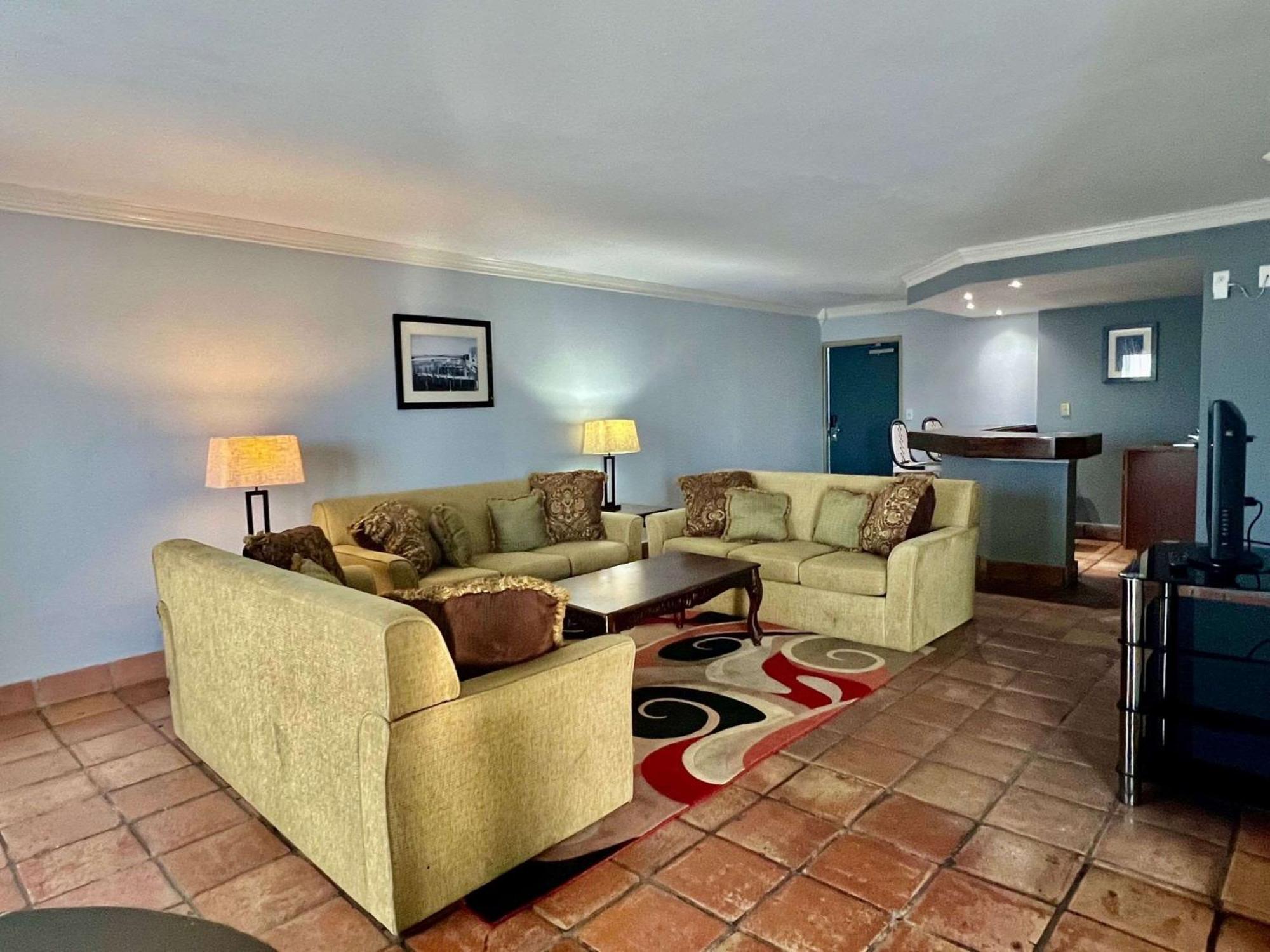 Quality Inn & Suites Gulf Breeze Bayside Near Pensacola Beach Luaran gambar