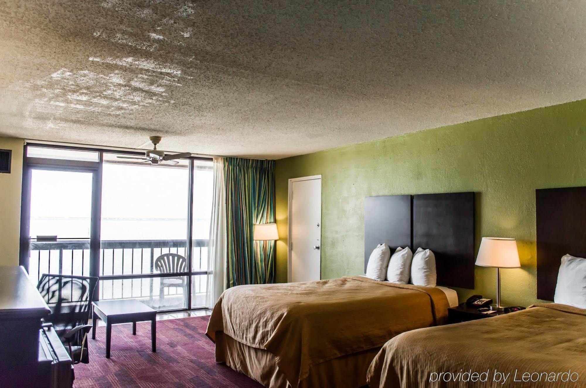 Quality Inn & Suites Gulf Breeze Bayside Near Pensacola Beach Luaran gambar
