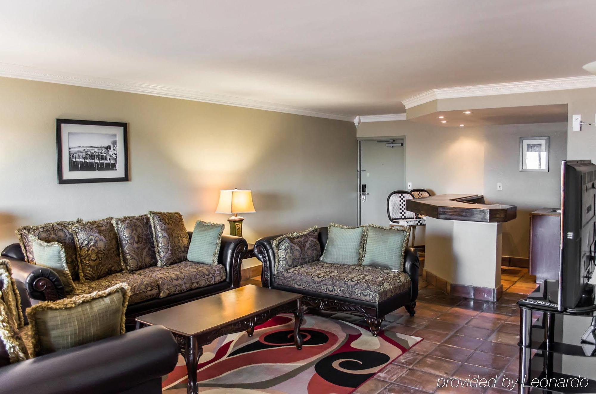 Quality Inn & Suites Gulf Breeze Bayside Near Pensacola Beach Luaran gambar